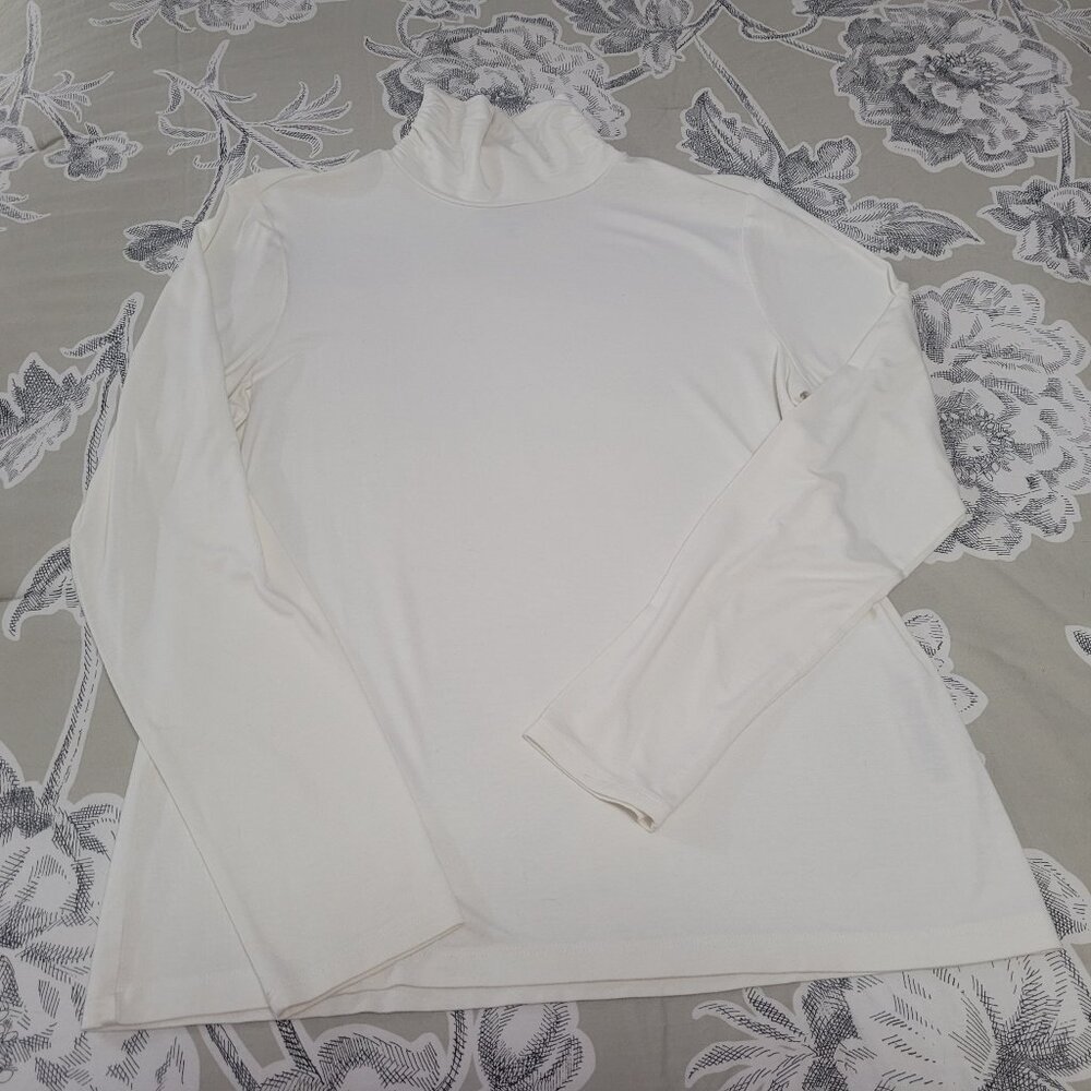 Chico's Ivory Ruched T-Neck Long Sleeve Rayon Top Chico's Size 1 = Medium - Picture 1 of 7
